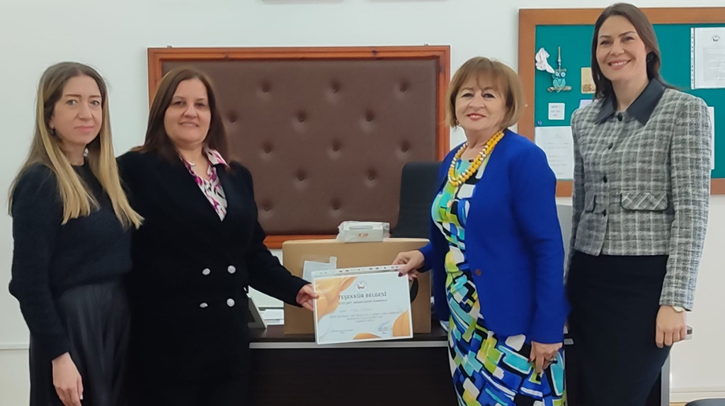 Merit, Ramazanda da yardıma koştu